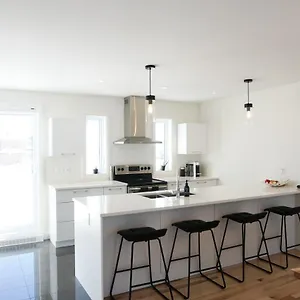 Le Citadin - Maison Neuve Moderne & Ensoleillee , Quebec City Canada
